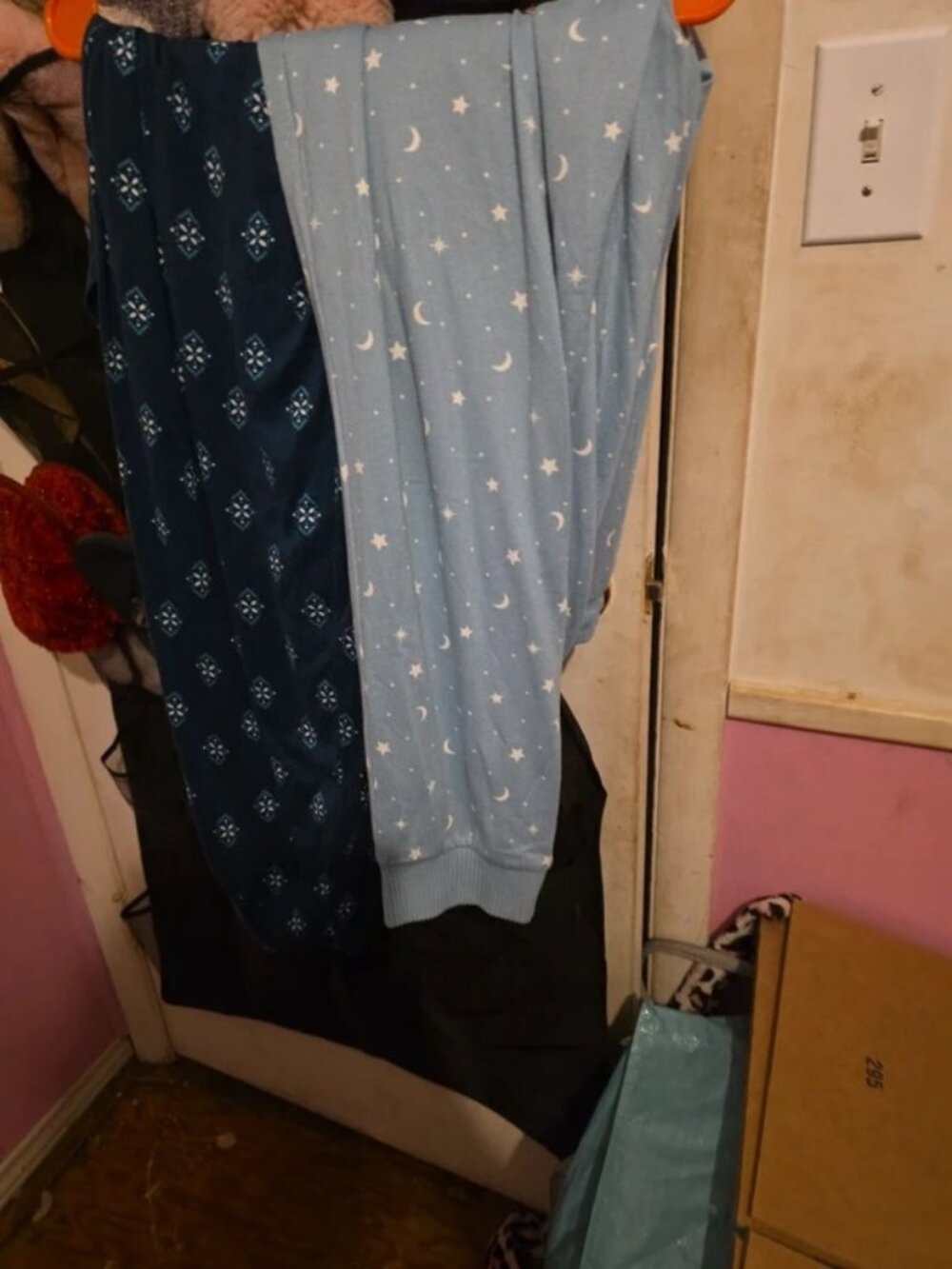 Sleep pants